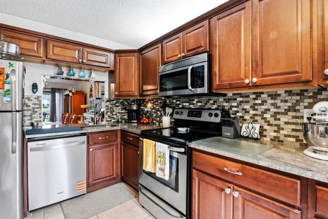 3435 CARAMBOLA Circle S 2462, Coconut Creek, FL 33066