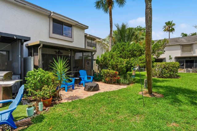 3435 CARAMBOLA Circle S 2462, Coconut Creek, FL 33066