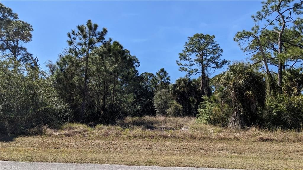 8026 Rolling CIR, LABELLE, FL 33935 — exterior
