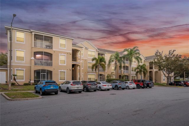 2303 BUTTERFLY PALM WAY 303, Kissimmee, FL 34747