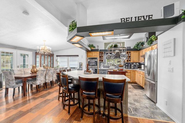 527 Williams Lake Rd, Colville, WA 99114