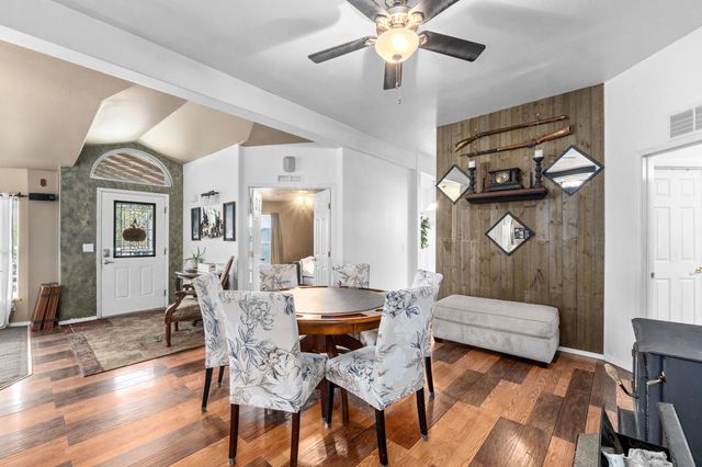 527 Williams Lake Rd, Colville, WA 99114