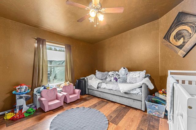 527 Williams Lake Rd, Colville, WA 99114