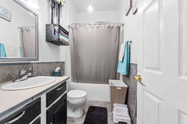 527 Williams Lake Rd, Colville, WA 99114