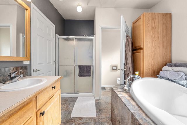 527 Williams Lake Rd, Colville, WA 99114