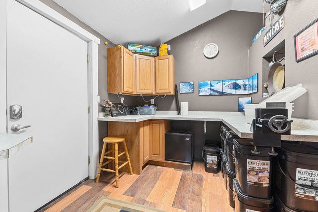 527 Williams Lake Rd, Colville, WA 99114