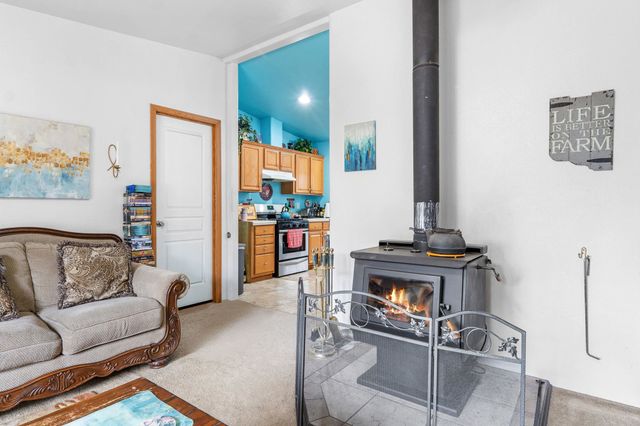 527 Williams Lake Rd, Colville, WA 99114