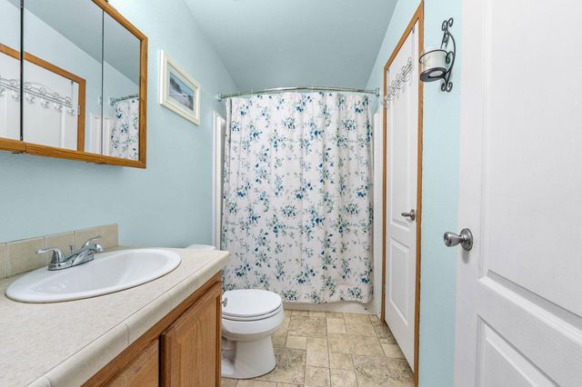 527 Williams Lake Rd, Colville, WA 99114