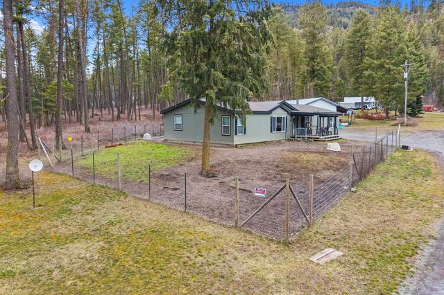527 Williams Lake Rd, Colville, WA 99114