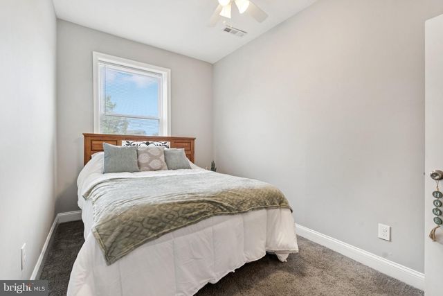 831 E 33RD ST, Baltimore, MD 21218