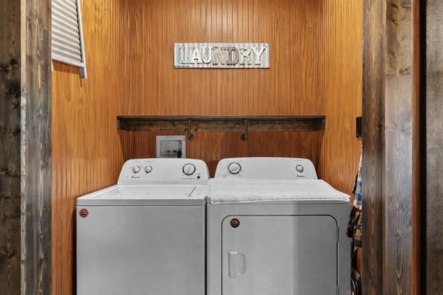 3259 Schumann RD, Stonewall, TX 78671