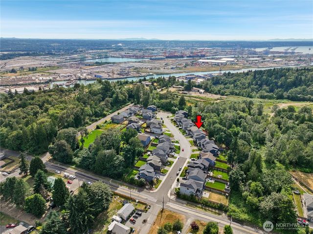 5663 13th Street Ct NE, Tacoma, WA 98422