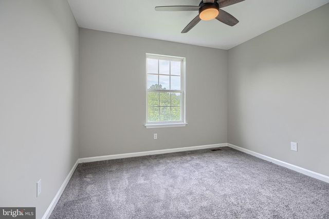 4 PERIWINKLE CT, Baltimore, MD 21219