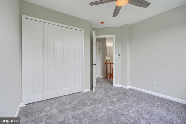 4 PERIWINKLE CT, Baltimore, MD 21219