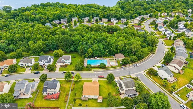 4 PERIWINKLE CT, Baltimore, MD 21219