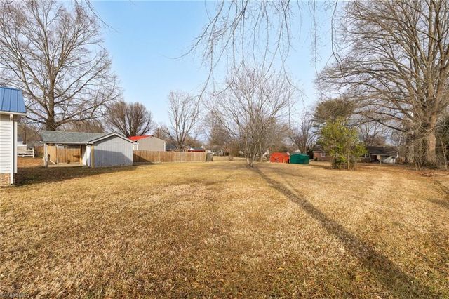 308 Cedar Street, Eden, NC 27288