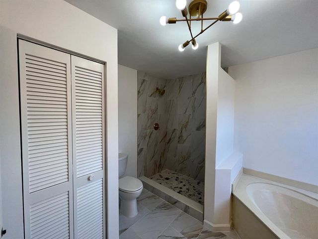 8501 Windy Circle, Boynton Beach, FL 33472