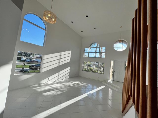 8501 Windy Circle, Boynton Beach, FL 33472