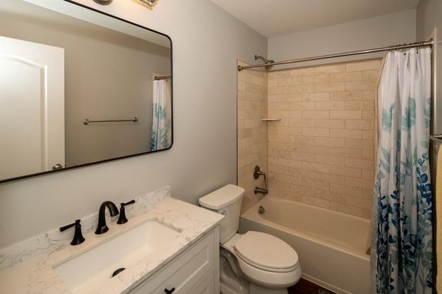 23348 MADISON HEIGHTS TER, Ashburn, VA 20148