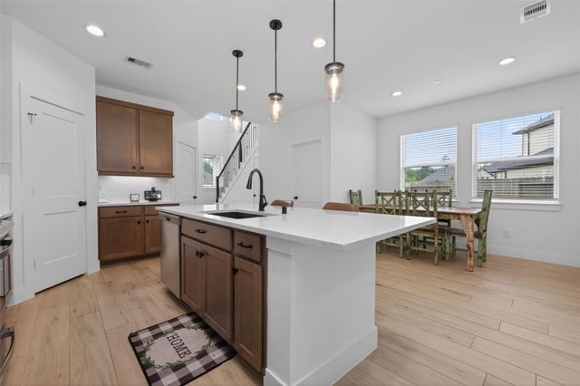 10619 Wild Chives, Conroe, TX 77385