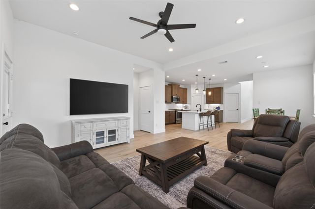 10619 Wild Chives, Conroe, TX 77385