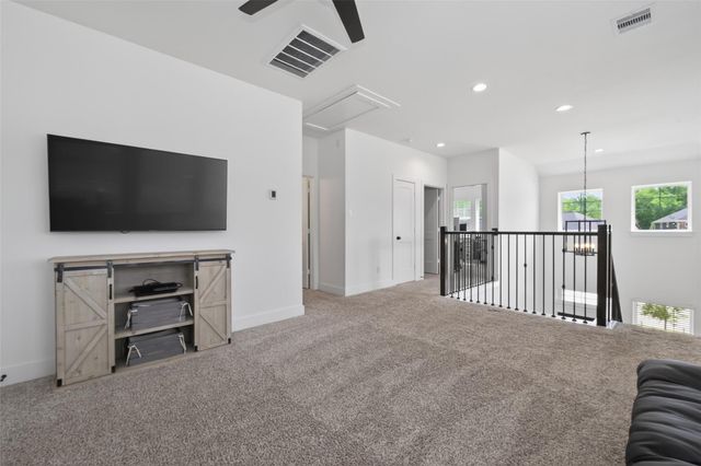 10619 Wild Chives, Conroe, TX 77385