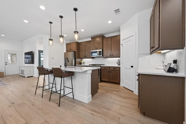 10619 Wild Chives, Conroe, TX 77385