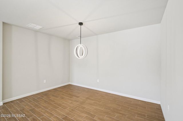 335 W Aberdeen Street, Vail, AZ 85641