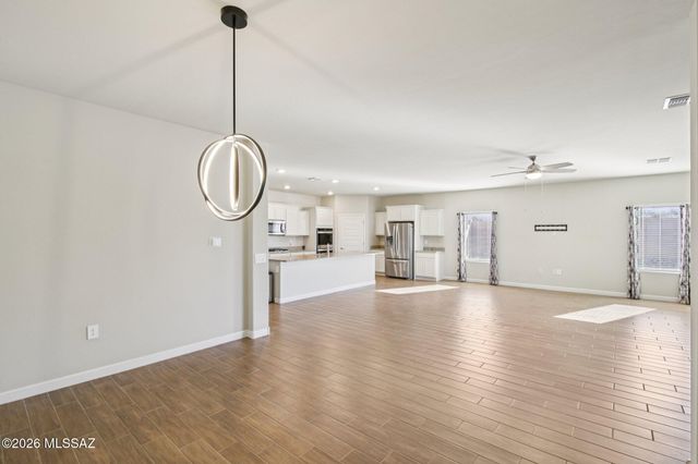 335 W Aberdeen Street, Vail, AZ 85641