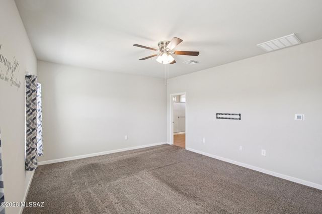 335 W Aberdeen Street, Vail, AZ 85641