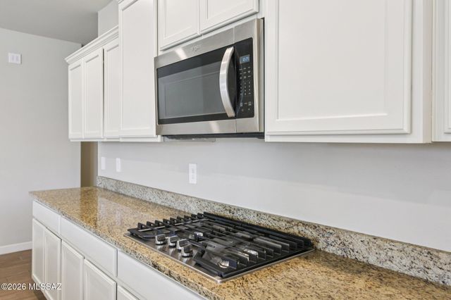 335 W Aberdeen Street, Vail, AZ 85641