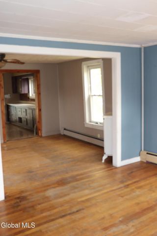 5 Carey Avenue, Hoosick Falls, NY 12090