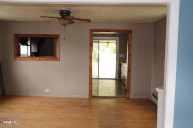 5 Carey Avenue, Hoosick Falls, NY 12090