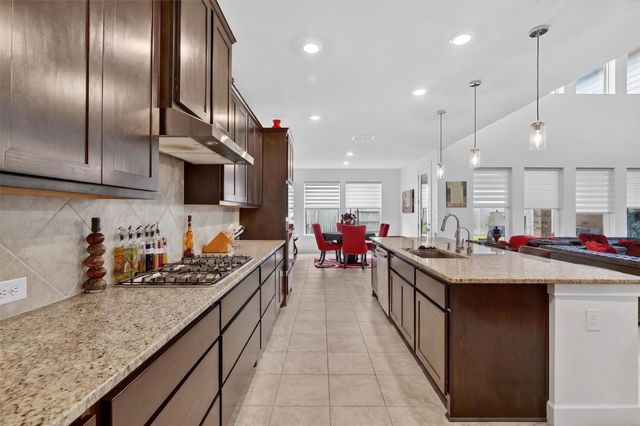 21711 Emerton Crescent Way, Cypress, TX 77433