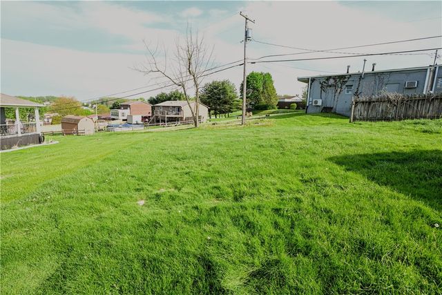 485 Wendel Rd, Hempfield Twp, PA 15642