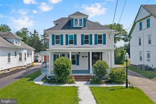 135 S MAIN STREET, Allentown, NJ 08501