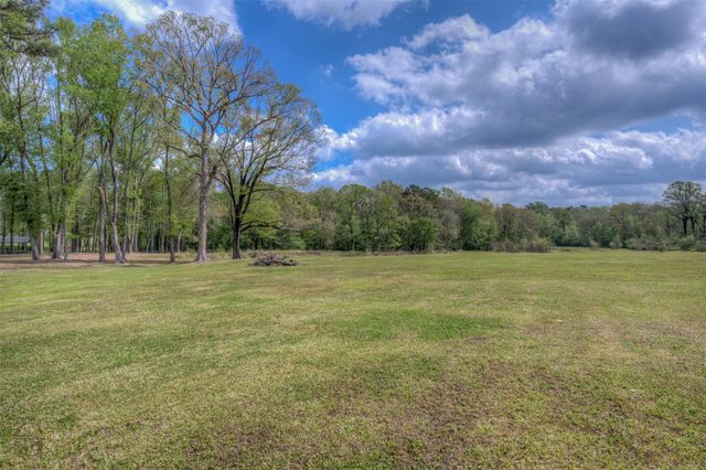 508 Powell Road, Stonewall, LA 71078