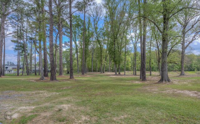 508 Powell Road, Stonewall, LA 71078