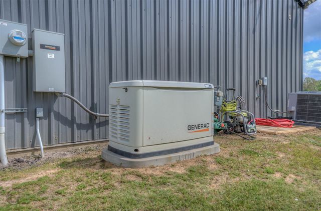 508 Powell Road, Stonewall, LA 71078