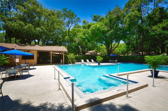 11711 RIDGEVIEW LANE, Seminole, FL 33772