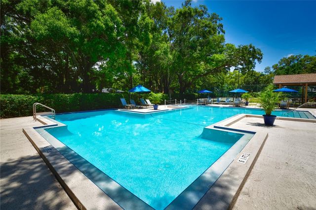 11711 RIDGEVIEW LANE, Seminole, FL 33772