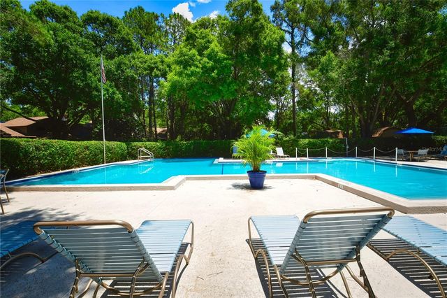 11711 RIDGEVIEW LANE, Seminole, FL 33772