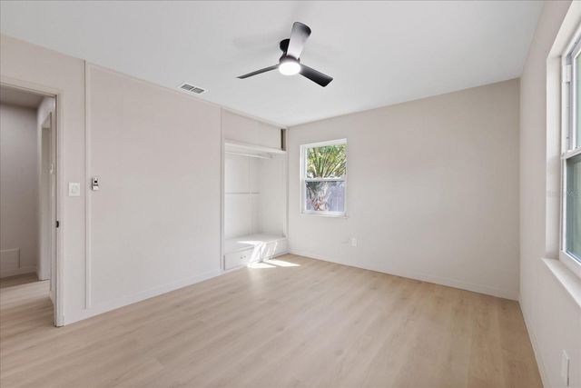 8211 DIAGONAL ROAD N, St Petersburg, FL 33702