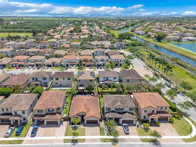 4112 NE 21st Ct, Homestead, FL 33033