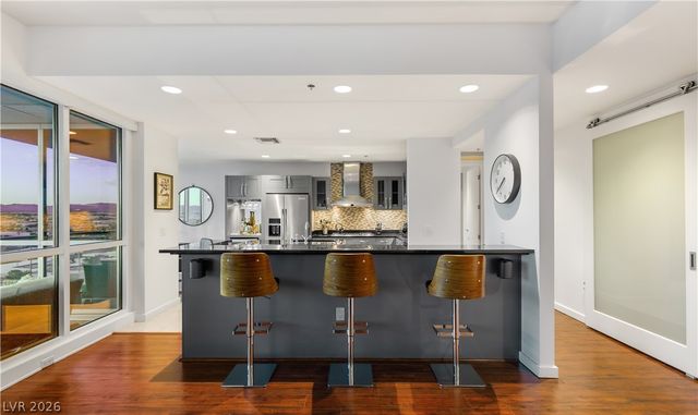 4525 Dean Martin Drive 1906, Las Vegas, NV 89103