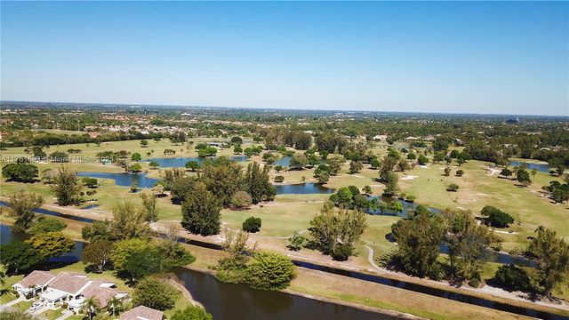 5602 E Parkwalk Cir E 0, Boynton Beach, FL 33472