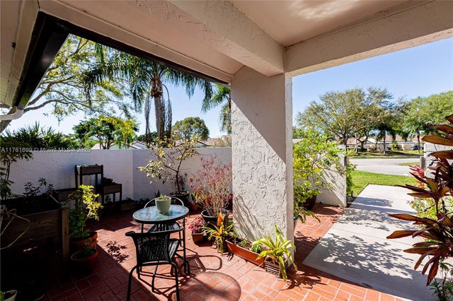 5602 E Parkwalk Cir E 0, Boynton Beach, FL 33472
