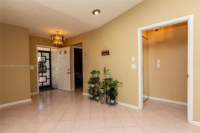 5602 E Parkwalk Cir E 0, Boynton Beach, FL 33472