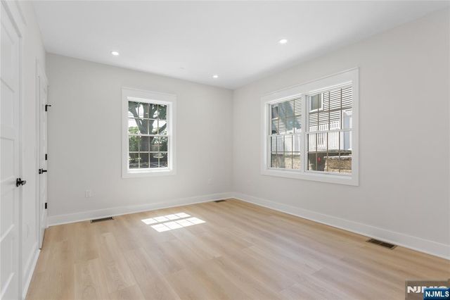 5 Milton Avenue C, Clifton, NJ 07013