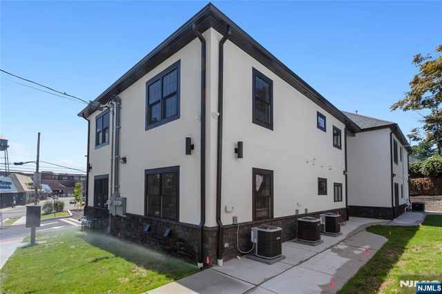 5 Milton Avenue C, Clifton, NJ 07013